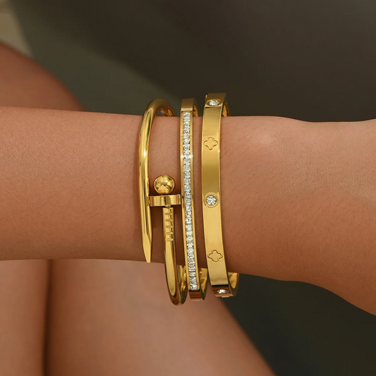Golden Radiance Bangle Set
