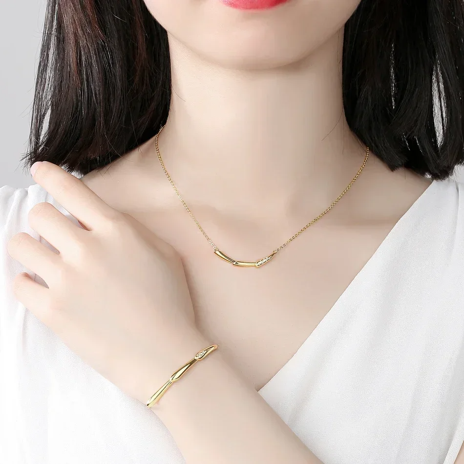 Serpentine Gleam Duo Set