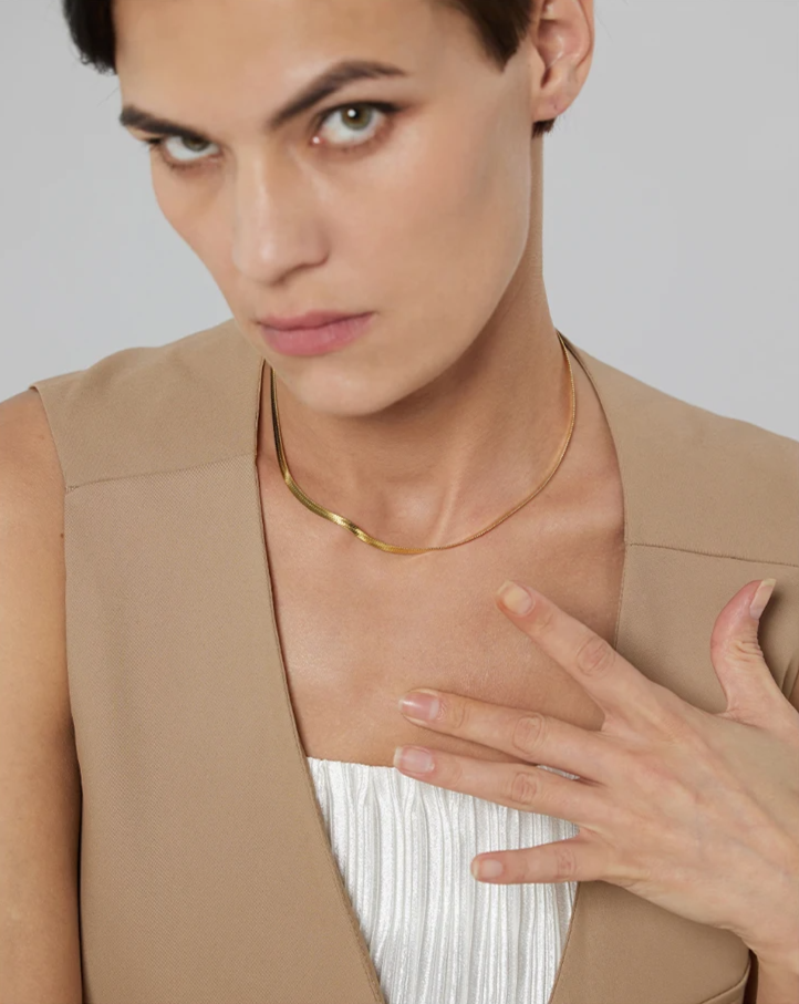 Golden Herringbone Elegance Necklace