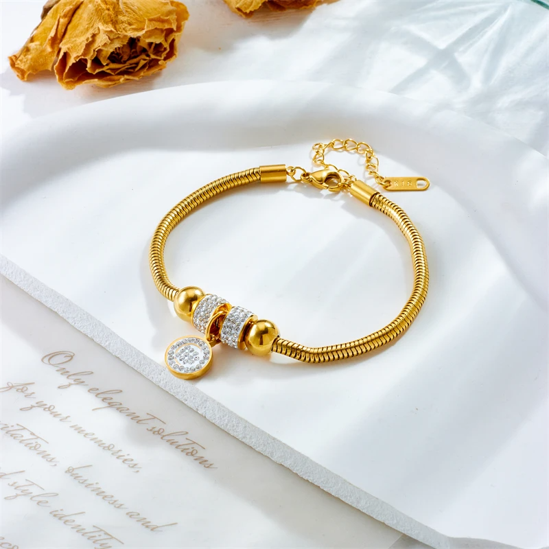 Pavé Circle Charm Bracelet