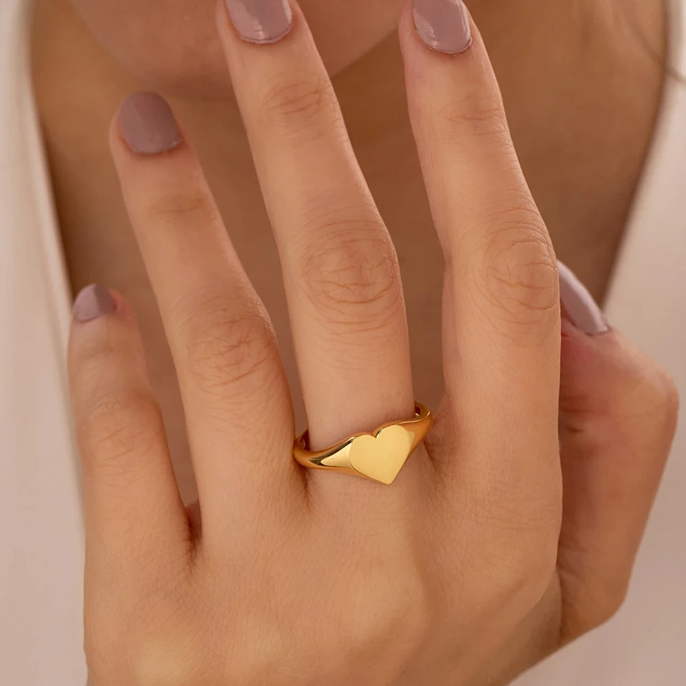 Golden Heart Signet Ring