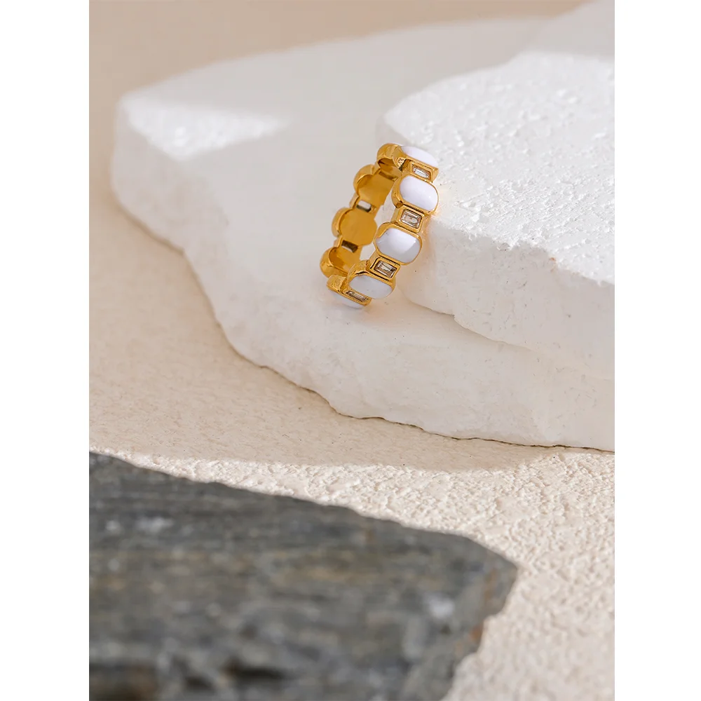 Enamel Link Ring