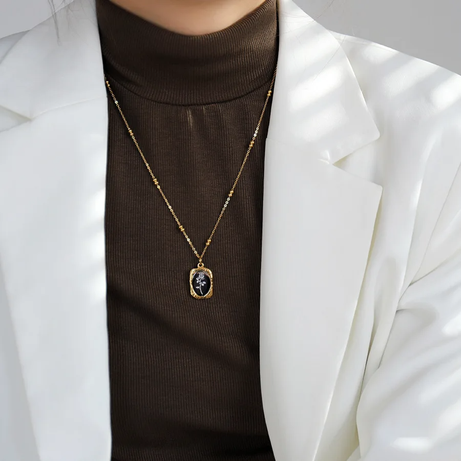 Blossom Reverie Pendant Necklace