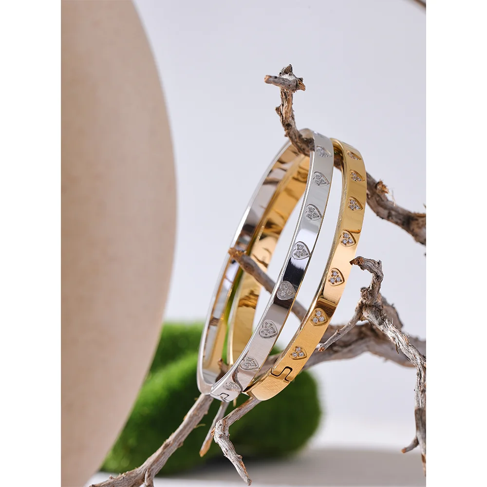 Radiant Heart Bangle