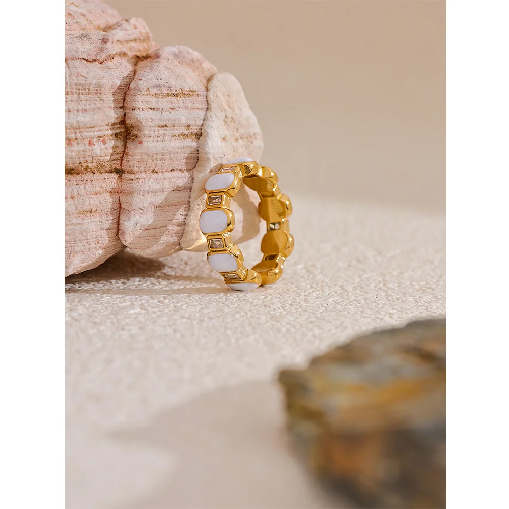 Enamel Link Ring