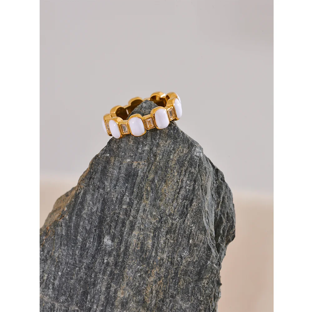 Enamel Link Ring