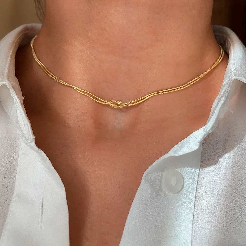 Twist Knot Snake Chain Choker
