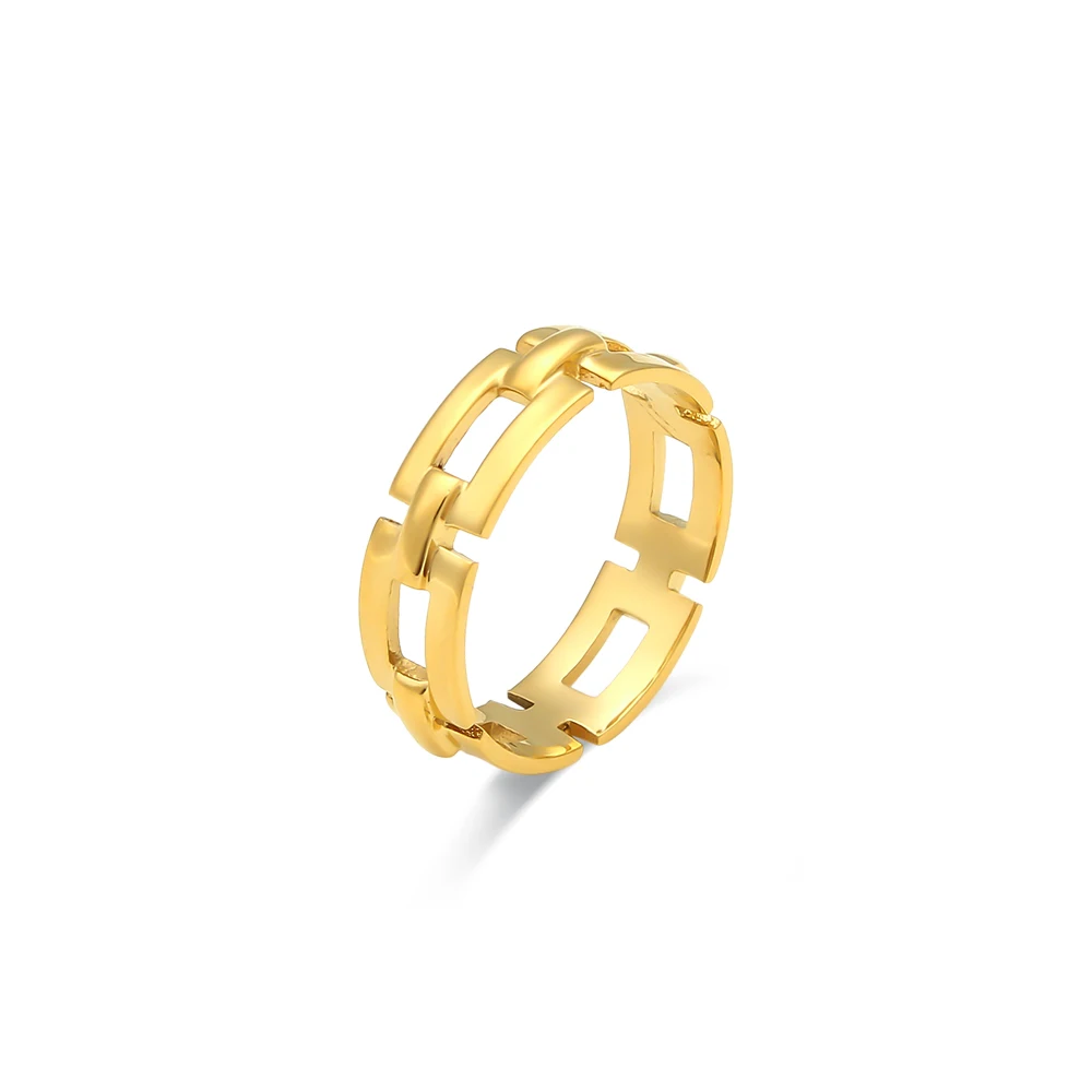 Chain Link Embrace Ring