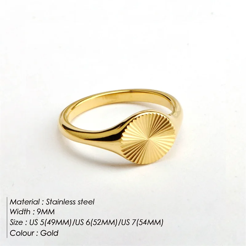 Golden Radiance Sunburst Ring