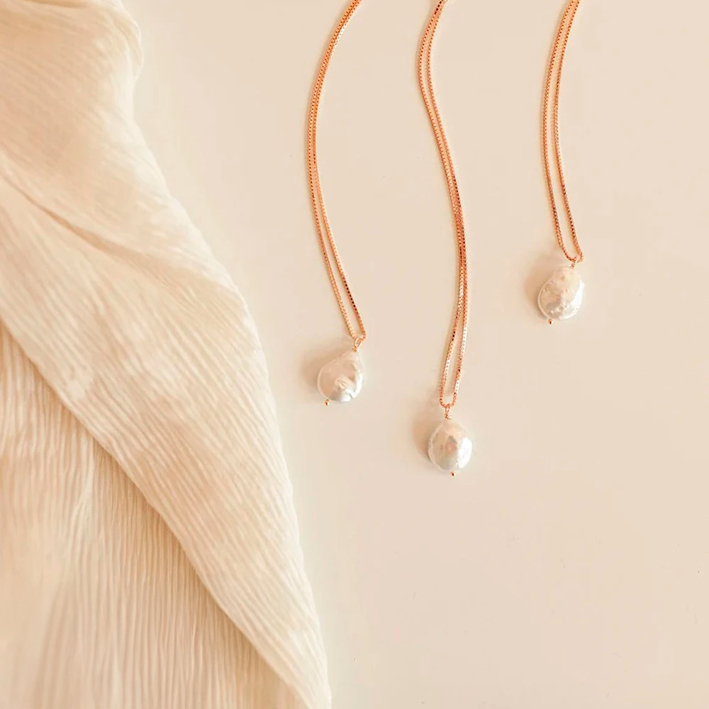 Baroque Pearl Teardrop Necklace