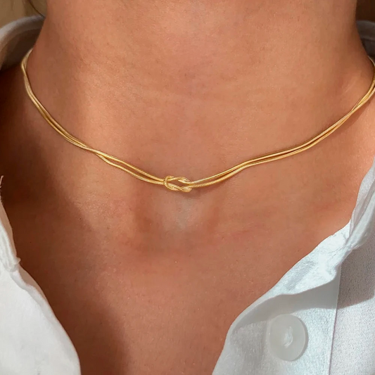 Twist Knot Snake Chain Choker