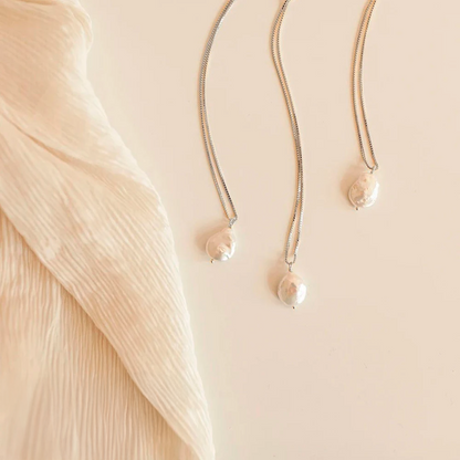 Baroque Pearl Teardrop Necklace
