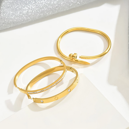 Golden Radiance Bangle Set