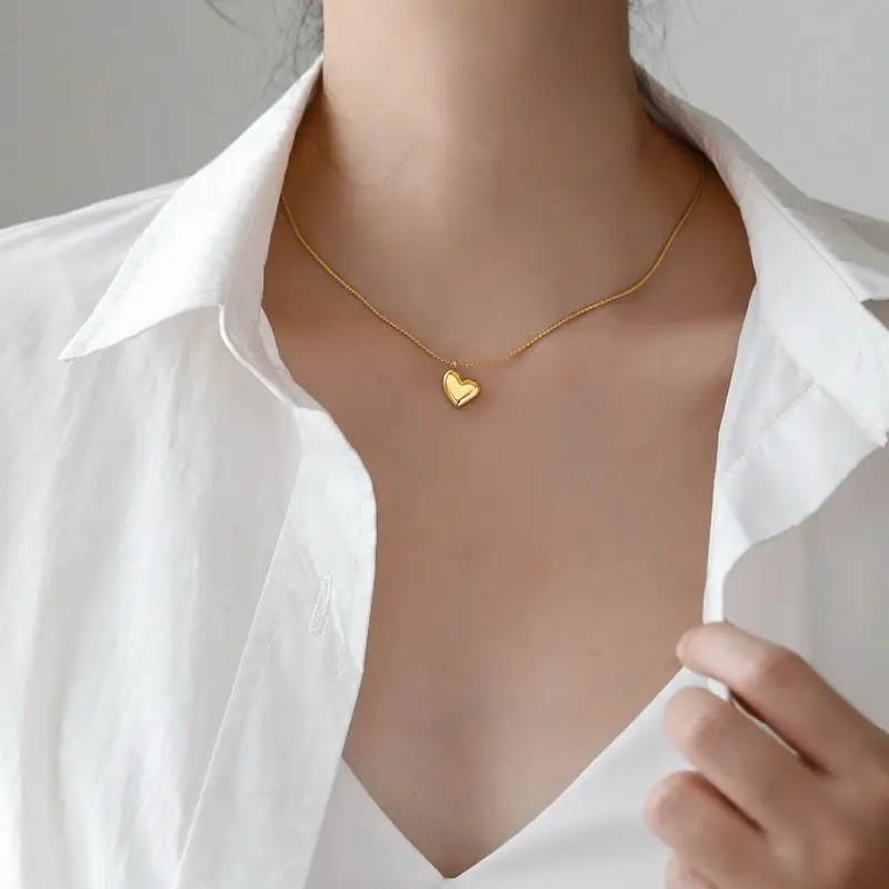 Golden Heart Whisper Necklace