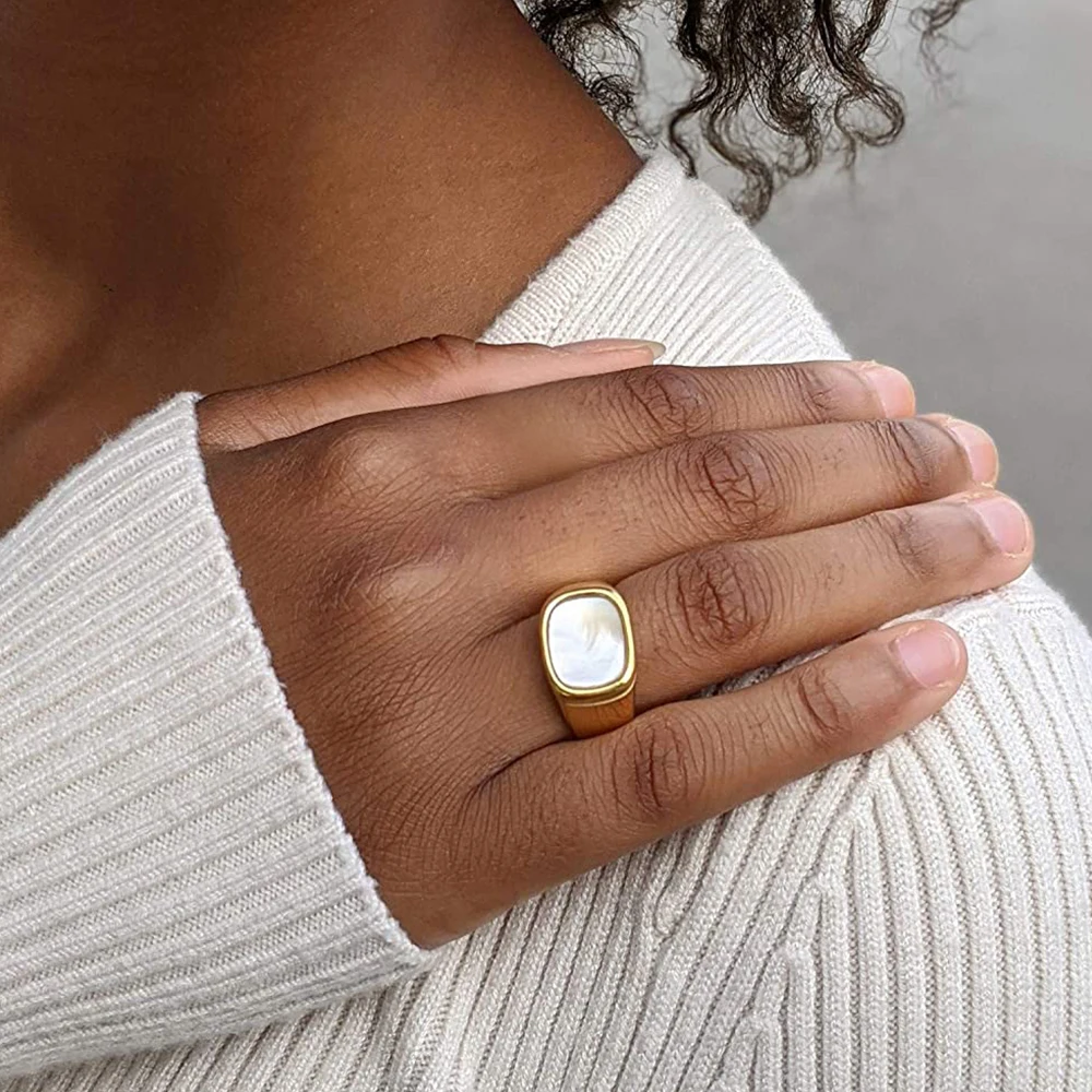Eclipse Signet Ring