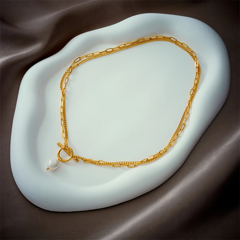 Pearl Toggle Necklace