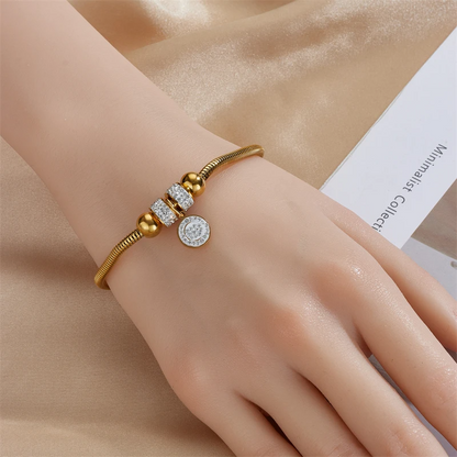 Pavé Circle Charm Bracelet