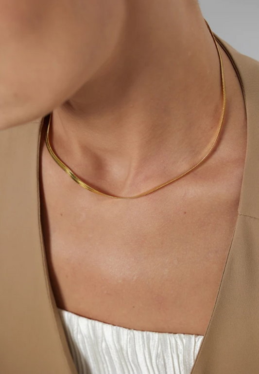 Golden Herringbone Elegance Necklace
