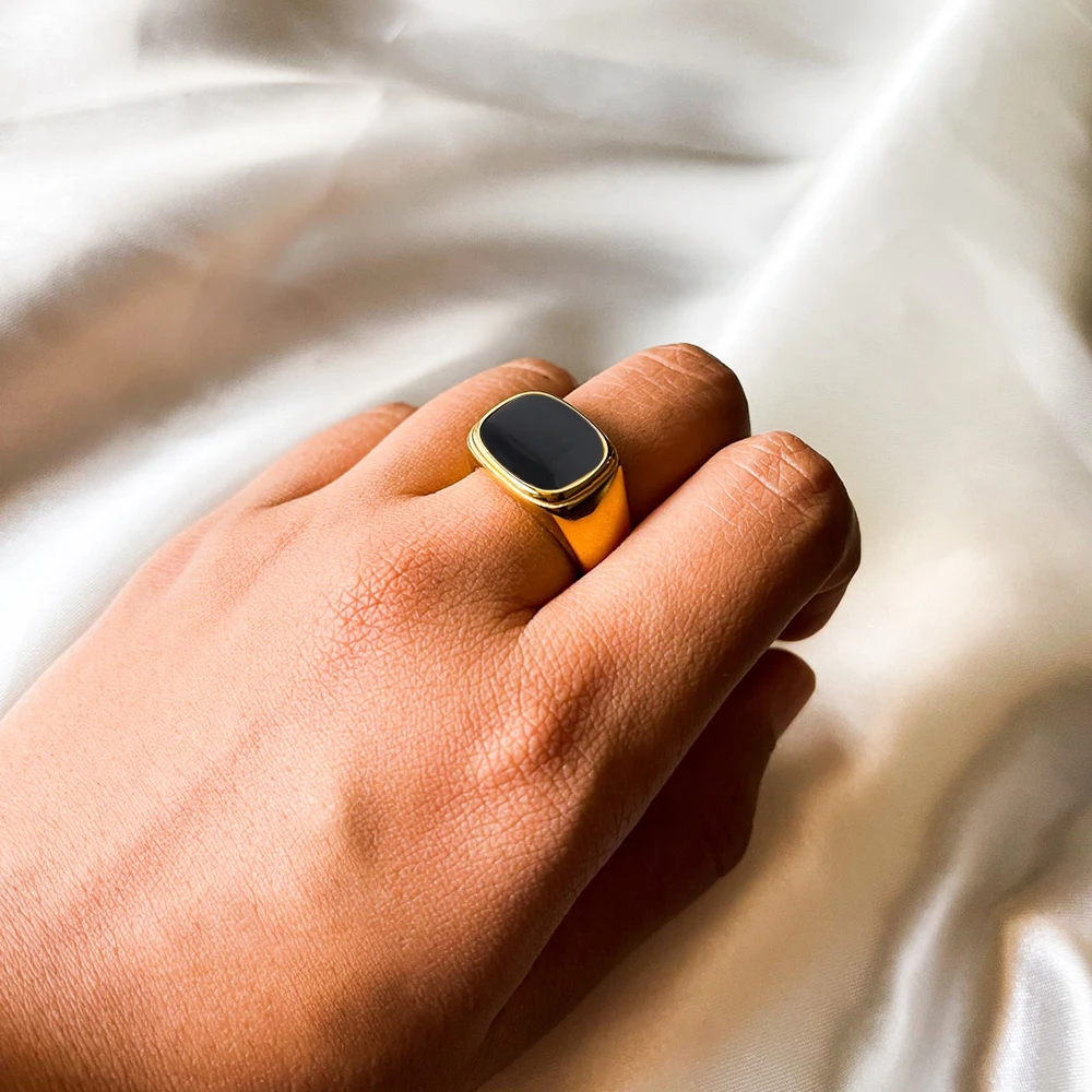 Eclipse Signet Ring