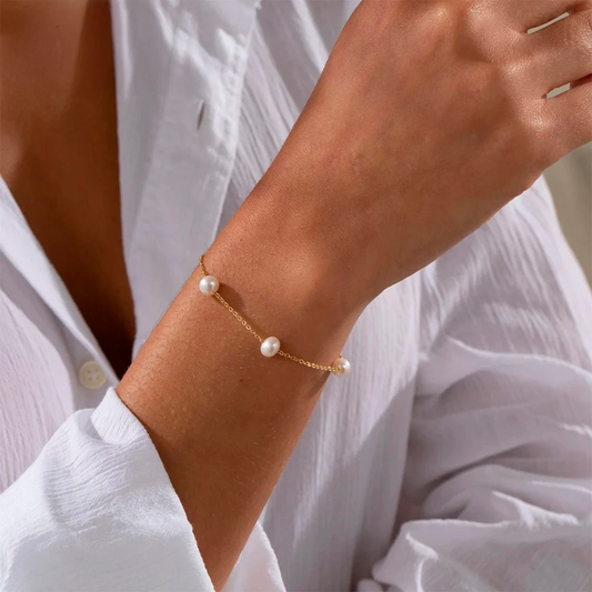 Golden Pearl Station Bracelet