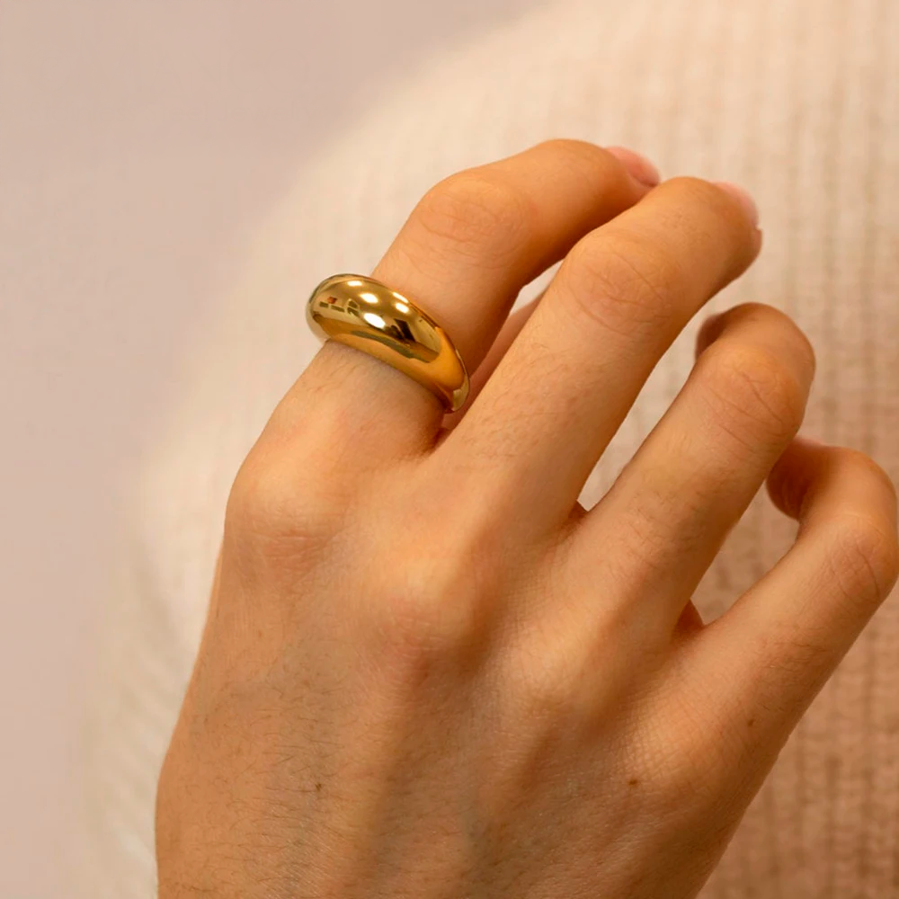 Pillow Glow Dome Ring
