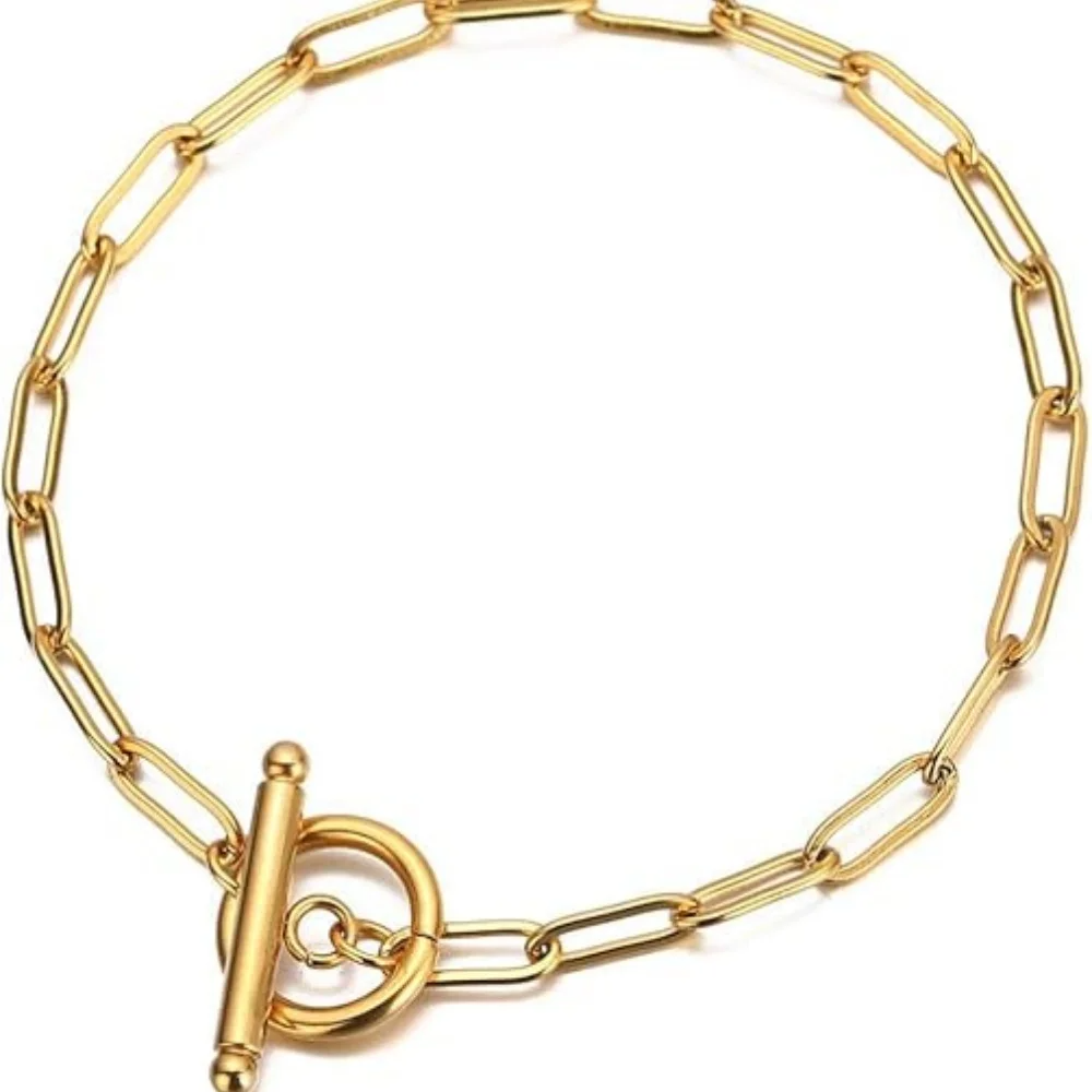 Chainlink Toggle Bracelet